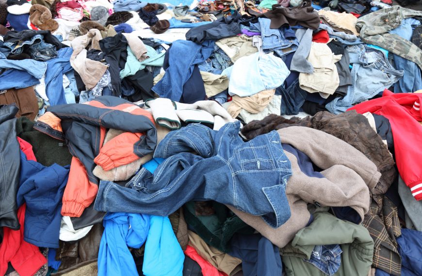 Image of piled clothes at Waterlooplein market in Amsterdam